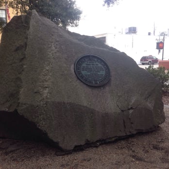 Wright Square - Parks Near Me - Savannah, Georgia