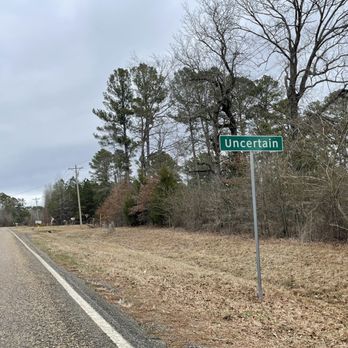 Uncertain Flea Market - The Flea Market is not far from this city limit sign and is hard to miss - Flea Markets Near Me - Uncertain, Texas Uncertain Flea Market - The Flea Market is not far from this city limit sign and is hard to miss - Flea Markets Near Me - Uncertain, Texas