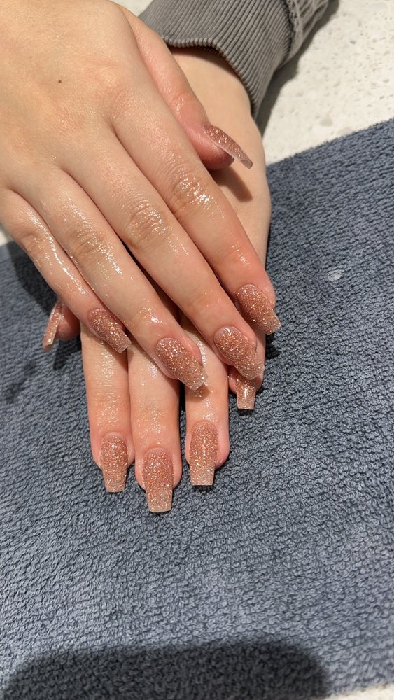 M&M NAILS Request an Appointment 11195 Hall Rd, Utica, Michigan