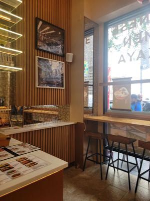 Nishida Sho-ten Bryant Park by null