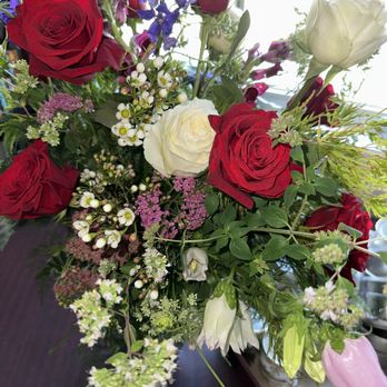 Flower Lab - Floral Designers Near Me Flower Lab - Floral Designers Near Me