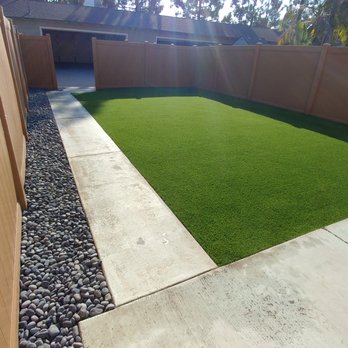 Turfora - After (Love the pebbles on the side) - Artificial Turf Near Me Turfora - After (Love the pebbles on the side) - Artificial Turf Near Me