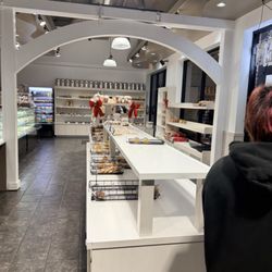 Shilla Bakery & Cafe - Annandale - Bakery