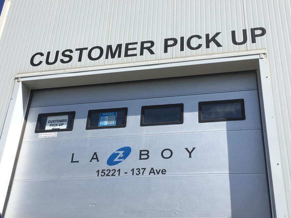 LAZBOY FURNITURE Updated September 2024 15221 137 Avenue, Edmonton, Alberta Furniture