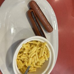Friendly's - Kids Mac and cheese (very dry) and 2 hot dogs (slightly burnt)