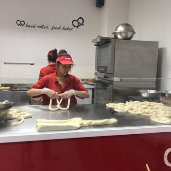 Mr Pretzels - a woman making doughnuts - Bakeries Near Me - Edmonton, Alberta Mr Pretzels - a woman making doughnuts - Bakeries Near Me - Edmonton, Alberta
