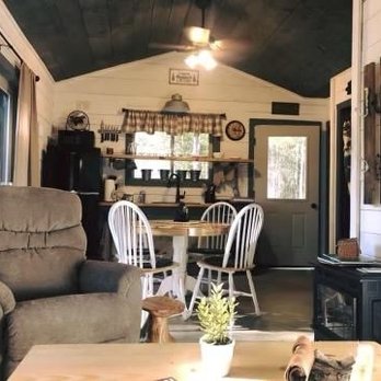 PEACEFUL PINES RESORT - Updated September 2024 - 14 Photos - 1875 Hat