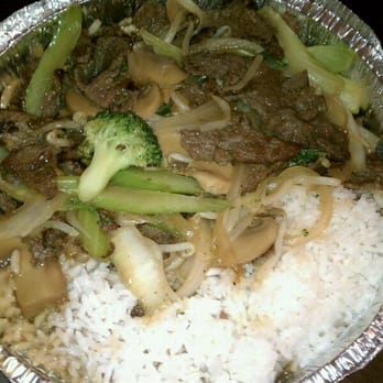 La Casa Del Pollo Peruano - chop suey - Latin American Near Me - Jackson Heights, New York La Casa Del Pollo Peruano - chop suey - Latin American Near Me - Jackson Heights, New York