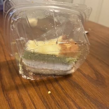 E Ke Pizza - Pistachio cake - Pizza Near Me - Atlanta, Georgia