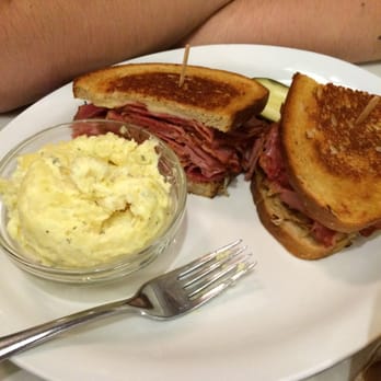 Jack's Family Restaurant - Delis Near Me - Waterloo, Ontario