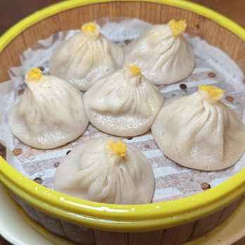 Din Soup Dumplings - B2. Crab Meat and Pork Soup Dumplings - Dim Sum Near Me - Brooklyn, New York
