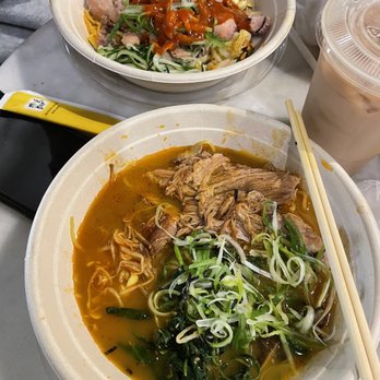 Classic Ramen, chicken Bibimbap