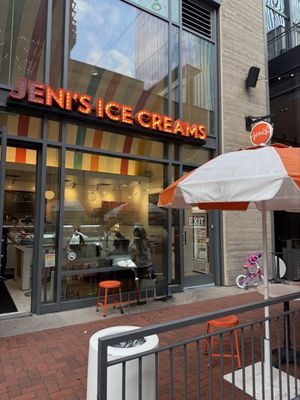 Jeni's Splendid Ice Creams by null
