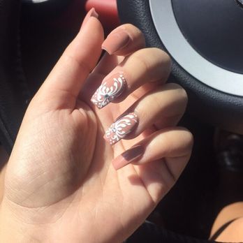 Dila Nails - Nail Salons Near Me - Boynton Beach, Florida