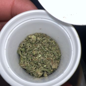 Del Mundo Cannabis - Face Off Og, smells and smokes so good! - Cannabis Dispensaries Near Me - Denver, Colorado