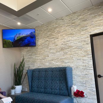 Spanish Hills Surgery Center - Pain Management Near Me - Camarillo, California Spanish Hills Surgery Center - Pain Management Near Me - Camarillo, California