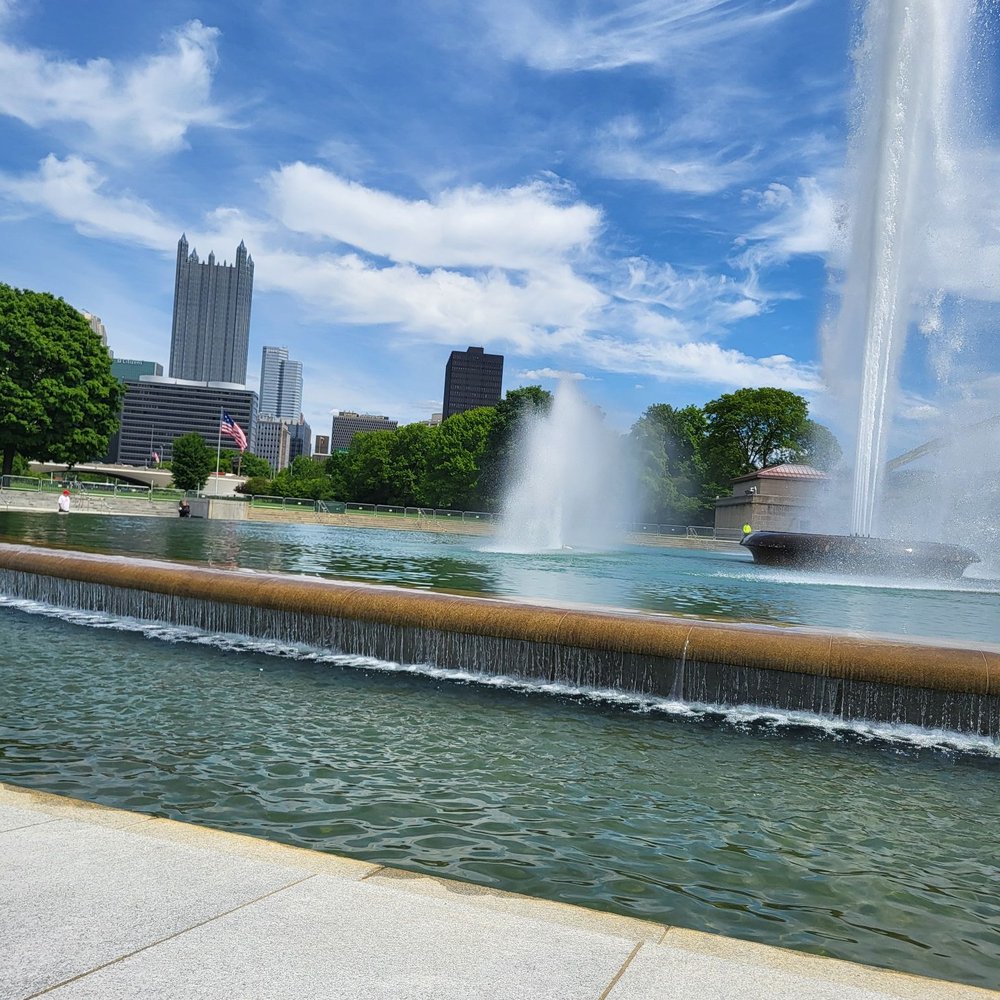 Point State Park - Looking towards dahntown. - Parks Near Me - Pittsburgh, Pennsylvania Point State Park - Looking towards dahntown. - Parks Near Me - Pittsburgh, Pennsylvania