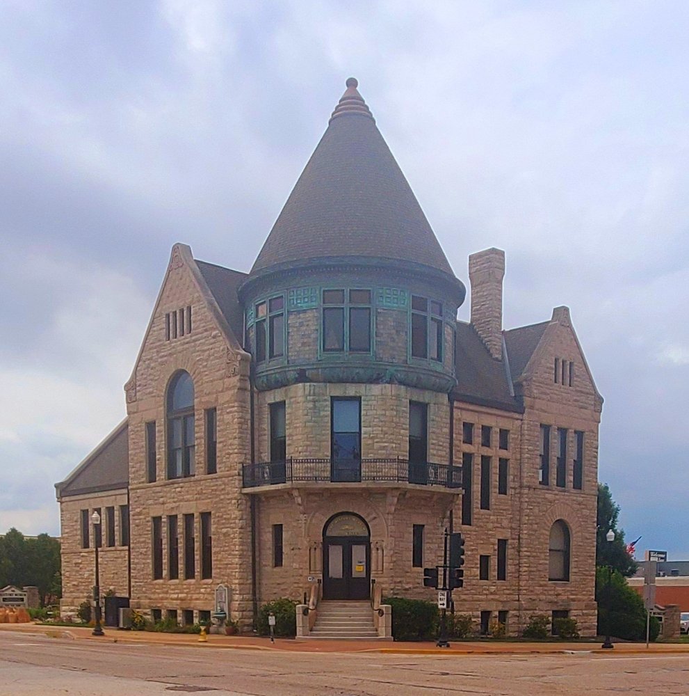 HISTORY MUSEUM Updated May 2024 332 Maine St, Quincy, Illinois
