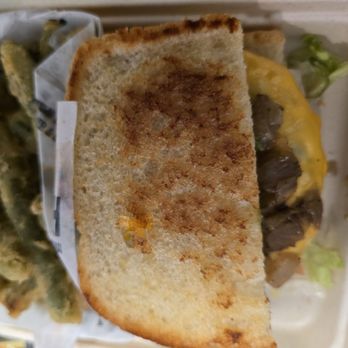 Habit - Grilled chicken sandwich and tempura green beans. - Burgers Near Me - Huntington Beach, California Habit - Grilled chicken sandwich and tempura green beans. - Burgers Near Me - Huntington Beach, California