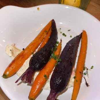 Monarch Ocean Pub - Gastropubs Near Me - Del Mar, California