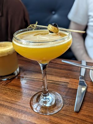 Tribute Pizza by null