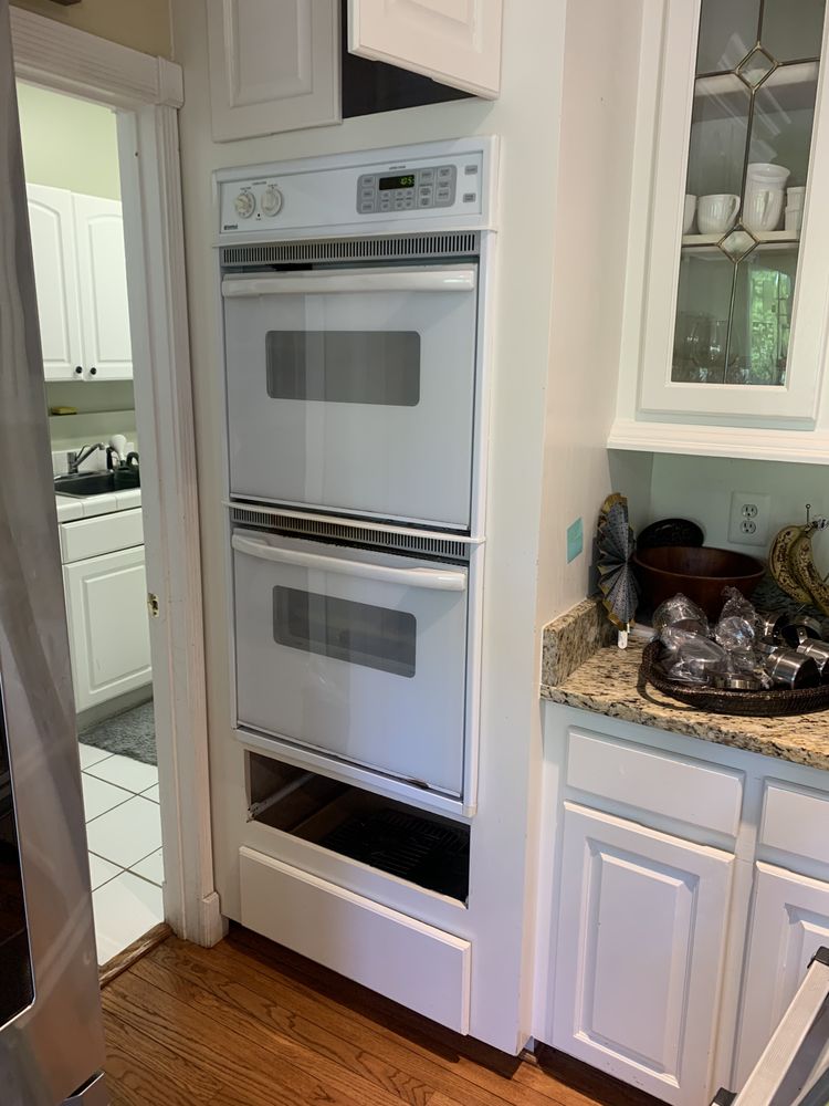 Slide of Ali Handyman