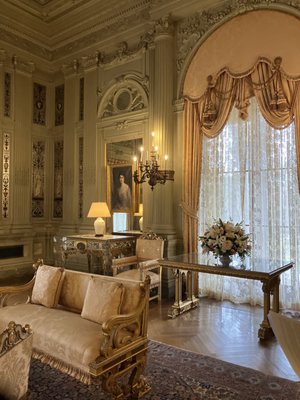 The Breakers by null