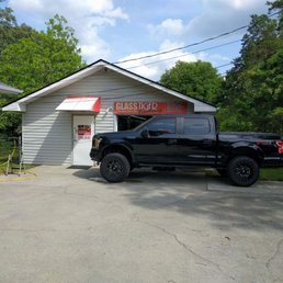 Look to the right of the house, and ta da (minus the truck).