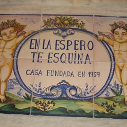 En la Espero te  Esquina