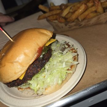HiHo Cheeseburger | Pasadena - Vegetarian hi-ho - Burgers Near Me - Pasadena, California