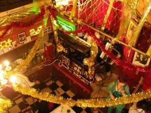 Chez Louisette by null