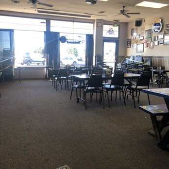 D'boni's Pizza - Socially distanced dining - Pizza Near Me - Escalon, California