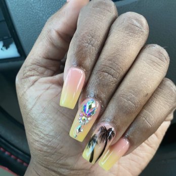 Creative Nail Design & Spa - They did my birthday nails exactly the way I wanted!! I been going there for years!! They know me! Love Mindy!! Good customer service!! - Nail Salons Near Me - Lees Summit, Missouri Creative Nail Design & Spa - They did my birthday nails exactly the way I wanted!! I been going there for years!! They know me! Love Mindy!! Good customer service!! - Nail Salons Near Me - Lees Summit, Missouri
