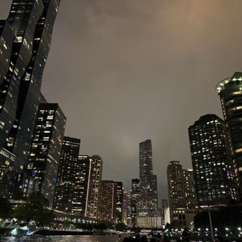 Chicago River Boat Architecture Tours - Architectural Tours Near Me - Chicago, Illinois Chicago River Boat Architecture Tours - Architectural Tours Near Me - Chicago, Illinois