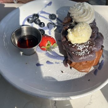 Blueberry’s Grill - Blueberry Crème Brulee! - Breakfast & Brunch Near Me - Wilmington, North Carolina Blueberry’s Grill - Blueberry Crème Brulee! - Breakfast & Brunch Near Me - Wilmington, North Carolina