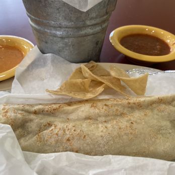 Nina's Taqueria - Burrito and chips and salsa - Mexican Near Me - Los Gatos, California Nina's Taqueria - Burrito and chips and salsa - Mexican Near Me - Los Gatos, California