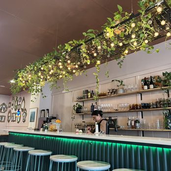 ECLECTIC LOVE - Updated July 2024 - 17 Photos - 7 Main Street E ...