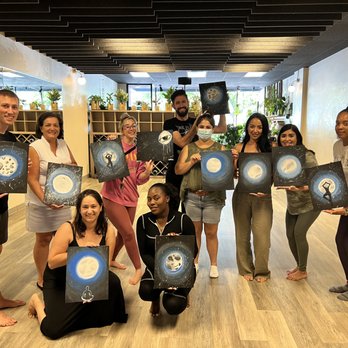 L'Expression Creative Studios - Yoga and paint - Art Schools Near Me - Riverside, California L'Expression Creative Studios - Yoga and paint - Art Schools Near Me - Riverside, California