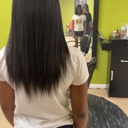 JJ Dominican Hair Salon - My daughters silk press, length check