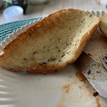 Filippi's Pizza Grotto Santee - Bad lasagna, worse bread - Italian Near Me - Santee, California