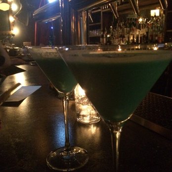 New York Restaurant - Grasshoppers. A great dessert drink for mint lovers - Polish Near Me - Catskill, New York New York Restaurant - Grasshoppers. A great dessert drink for mint lovers - Polish Near Me - Catskill, New York