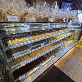 Serano Bakery - Bakeries Near Me - Toronto, Ontario