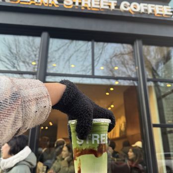 Blank Street - Strawberry Shortcake Matcha - Coffee & Tea Near Me - Washington, DC, District of Columbia Blank Street - Strawberry Shortcake Matcha - Coffee & Tea Near Me - Washington, DC, District of Columbia