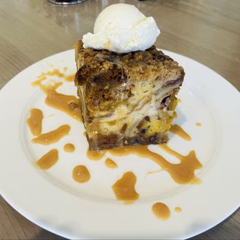 Rick's Cafe - Peach Cobbler bread pudding - Comfort Food Near Me - Henderson, Nevada