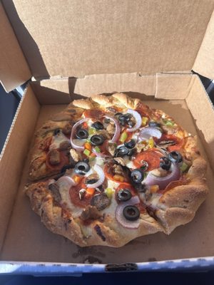 Q'S Artisan Pizza by null