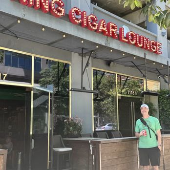 The King Cigar Lounge - Cigar Bars Near Me - Los Angeles, California The King Cigar Lounge - Cigar Bars Near Me - Los Angeles, California