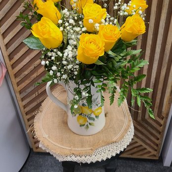 Lakes Nails & More - Beautiful fresh flowers - Nail Salons Near Me - White Plains, New York Lakes Nails & More - Beautiful fresh flowers - Nail Salons Near Me - White Plains, New York