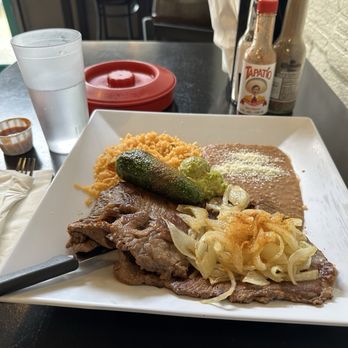 La Real Restaurant - Carne asada plate - Mexican Near Me - Portland, Oregon La Real Restaurant - Carne asada plate - Mexican Near Me - Portland, Oregon
