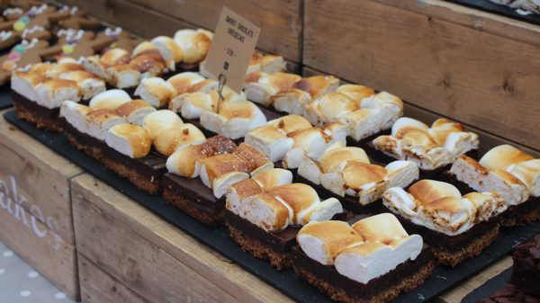 Broadway Market by null