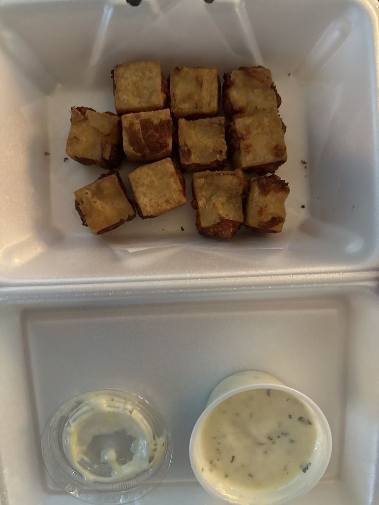 UPPERCRUST PIZZERIA Updated October 2024 61 Photos & 81 Reviews